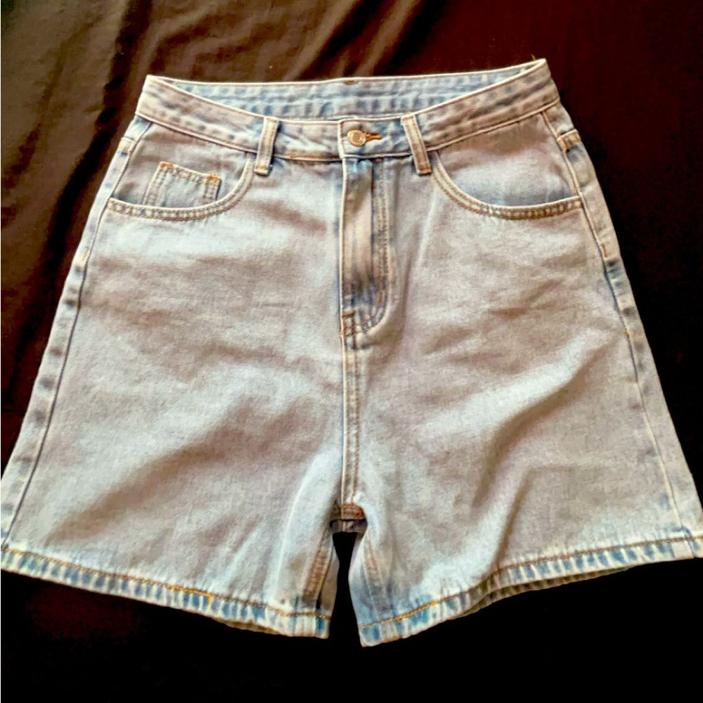 I wish they fit me but they didn’t go post my thighs